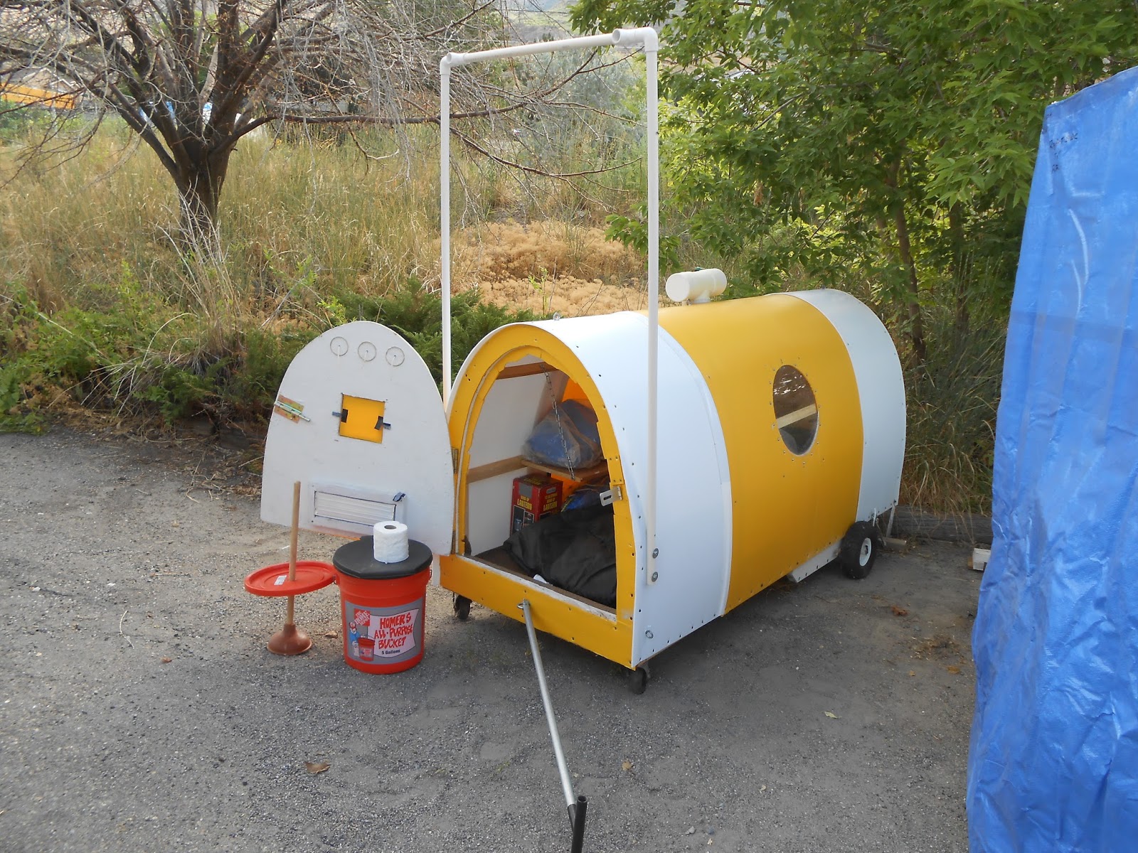 Build a Dignity Roller Pod for the Homeless Pictures of the Pods
